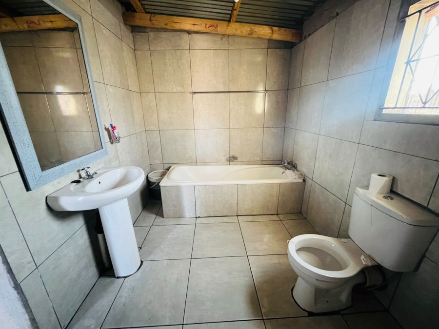 2 Bedroom Property for Sale in Grasslands Free State